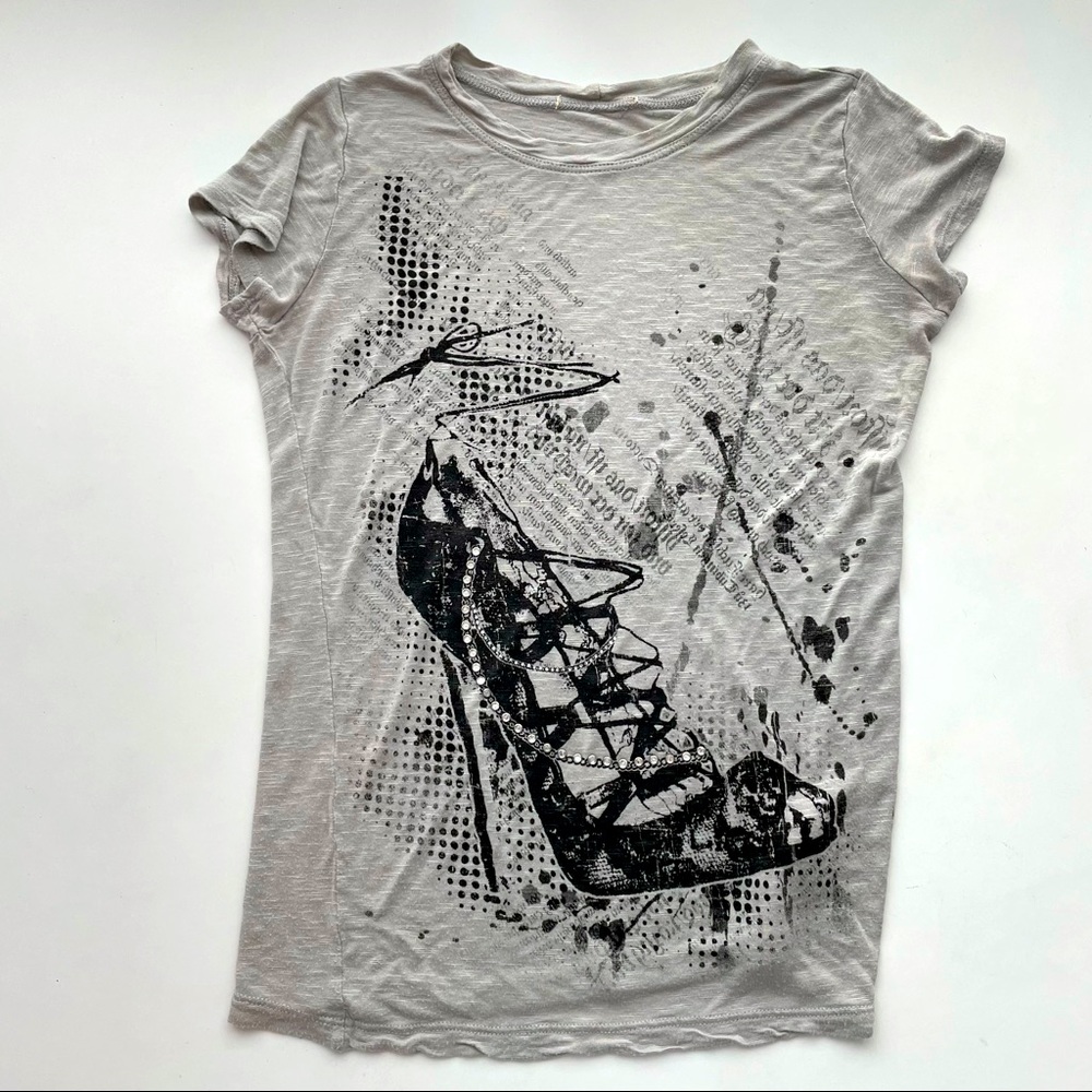 🛍3 for $25🛍 Stiletto Graphic Tee